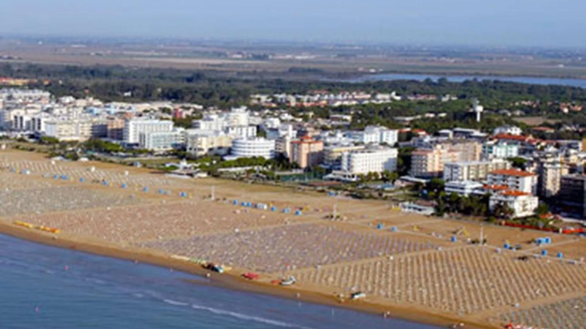 Recharge In Our Relaxing Flat - Beahost Apartamento Bibione 0*,