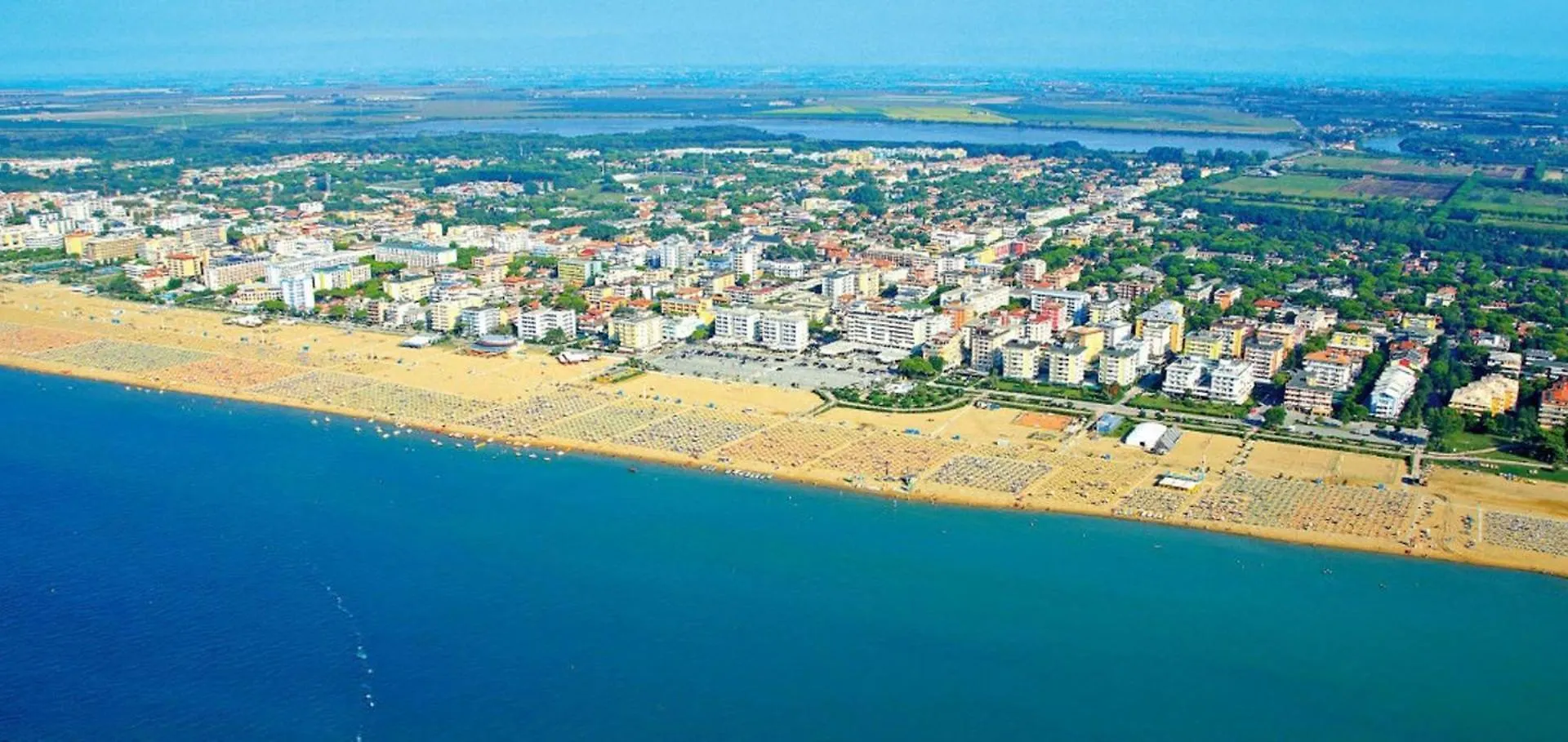 Recharge In Our Relaxing Flat - Beahost Apartamento Bibione Itália