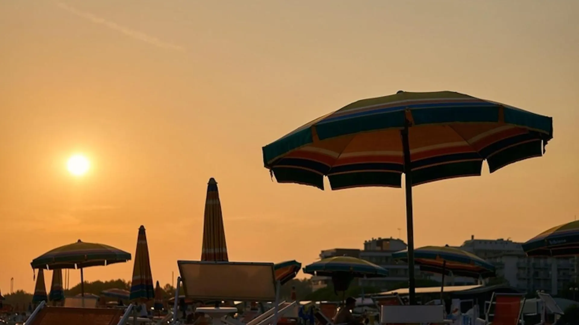 Recharge In Our Relaxing Flat - Beahost Apartamento Bibione Itália